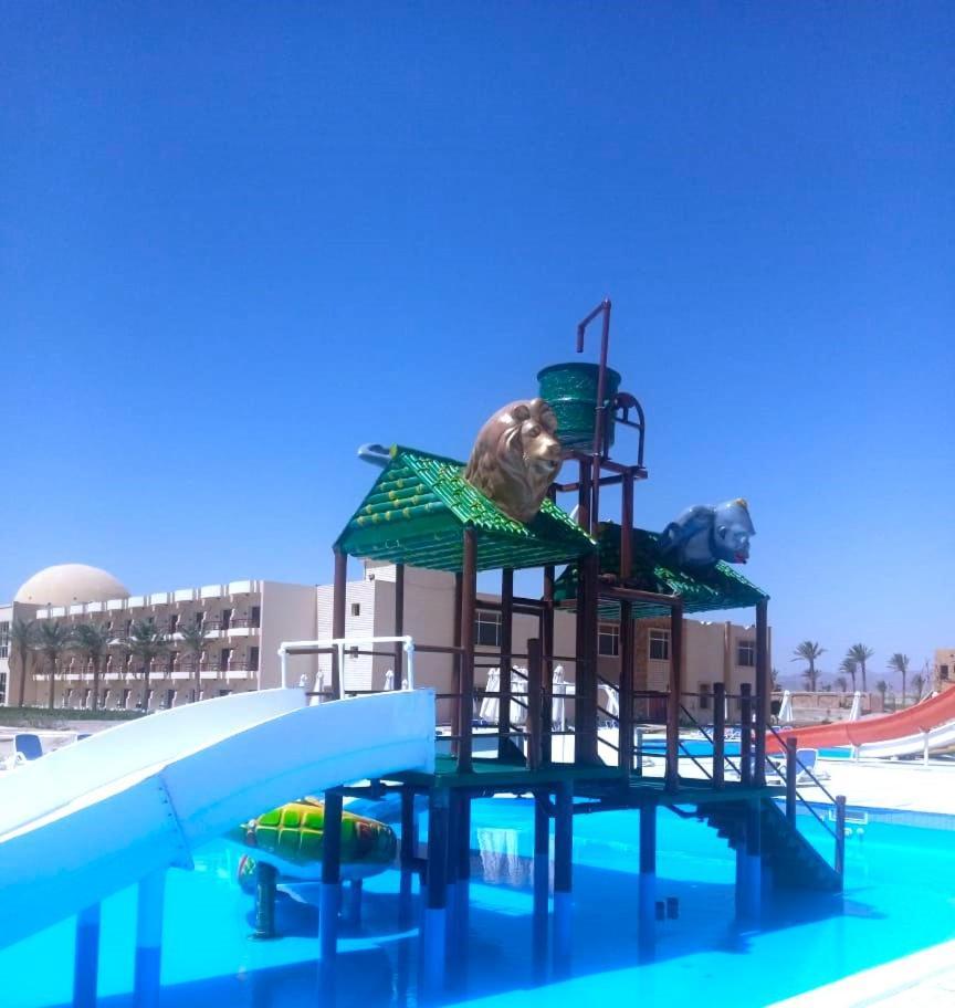 Amarina Queen Resort & Aqua Park マルサ・アラム エクステリア 写真