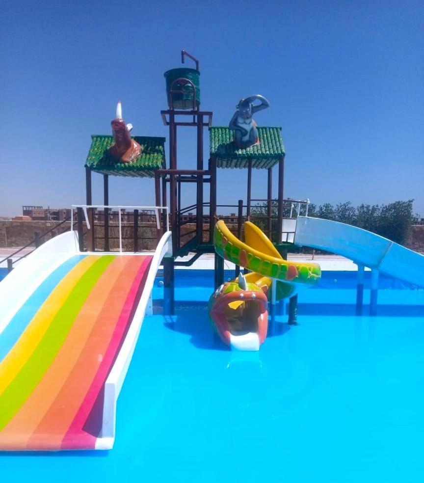 Amarina Queen Resort & Aqua Park マルサ・アラム エクステリア 写真